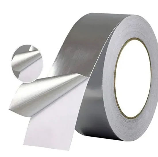 Alu-Versiegelungsband ohne Filter für 25 mm Doppelstegplatten in der Nahaufnahme