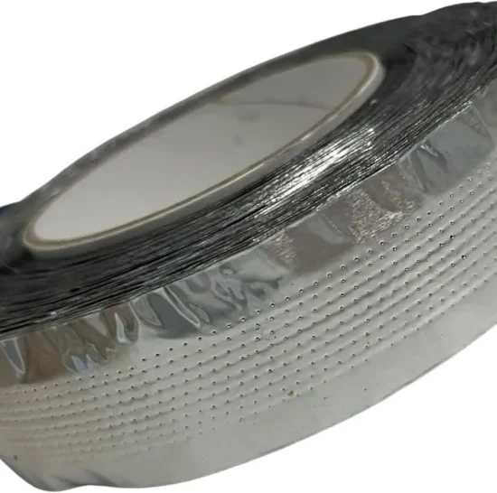 Detailansicht eines Alu-Versiegelungsband mit Filter für 25 mm Doppelstegplatten