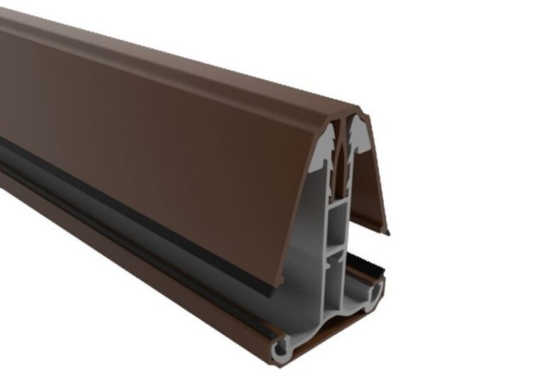 Das Selbsttragende Profil Kit 16–35 mm Dunkelbraun ist ein hochwertiges Komplettsystem zur direkten Montage von 16–35 mm Stegplatten